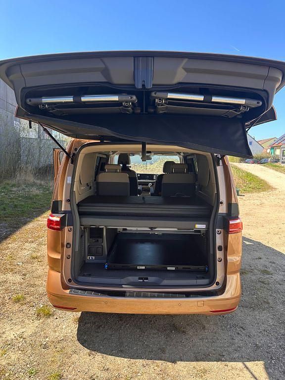 Gebraucht VW California Beach 150 PS (110 kW) 2025 Braun Van