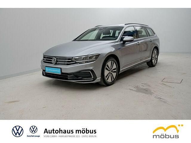 Gebraucht VW Passat GTE 218 PS (160 kW) 2021 Pyritsilber metallic Kombi