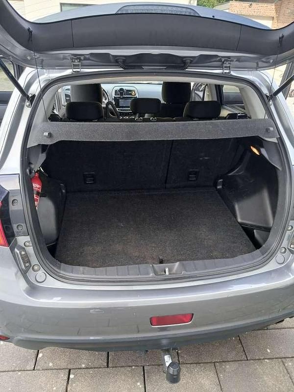 Grau Gebraucht 2015 Mitsubishi ASX Comfort Edition SUV | 8.500 € (Fairer Preis) - Bild 1/4