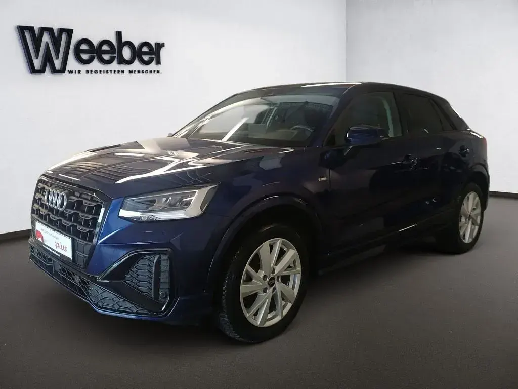 Gebraucht Audi Q2 S-Line 190 PS (139 kW) 2025 Navarrablau (metallic) SUV