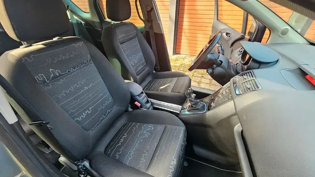 Gebraucht Opel Meriva Edition 101 PS (74 kW) 2011 Grau Van / Kleinbus