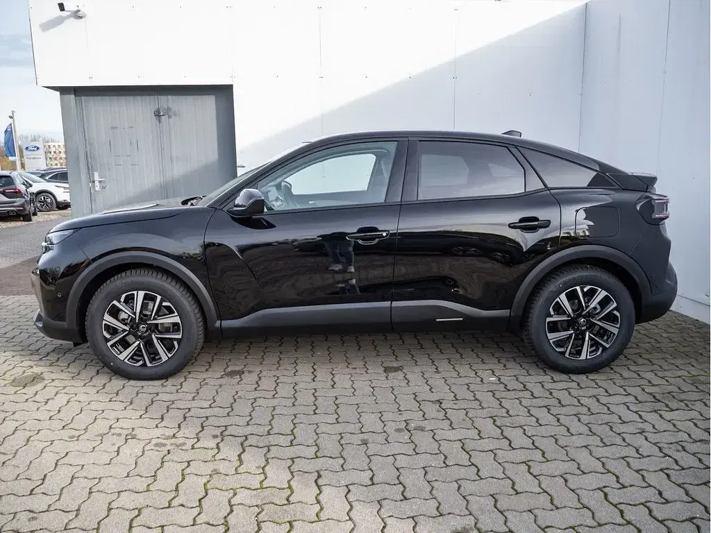 Neu Citroën C4 145 PS (106 kW) 2026 Schwarz SUV