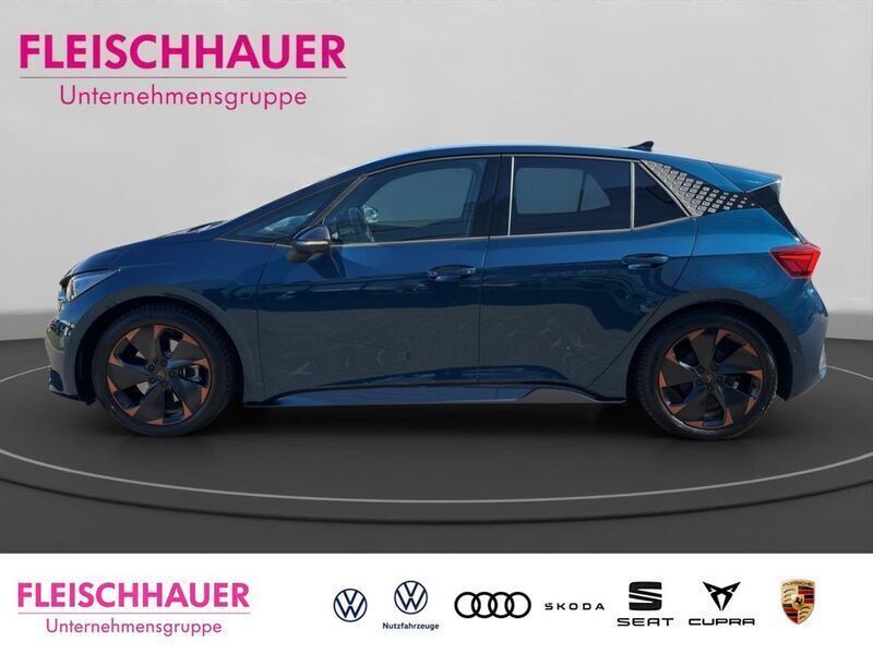Second-hand Cupra Born 169 kW (231 CP) 2024 Albastru Hatchback