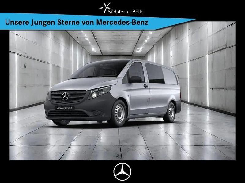 Brillantsilber (metallic) Gebraucht 2020 Mercedes Vito Van / Kleinbus | 27.011 € (Guter Preis) - Bild 1/4