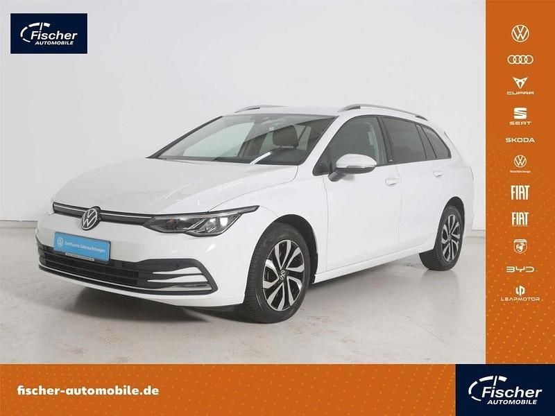 Weiss Gebraucht 2022 VW Golf VIII Active Kombi | 23.940 € (Guter Preis) - Bild 1/4