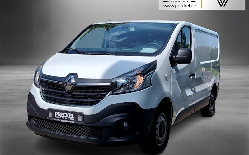 Weiß Gebraucht 2021 Renault Trafic Komfort Van / Kleinbus | 15.946 € (Guter Preis) - Bild 1/4