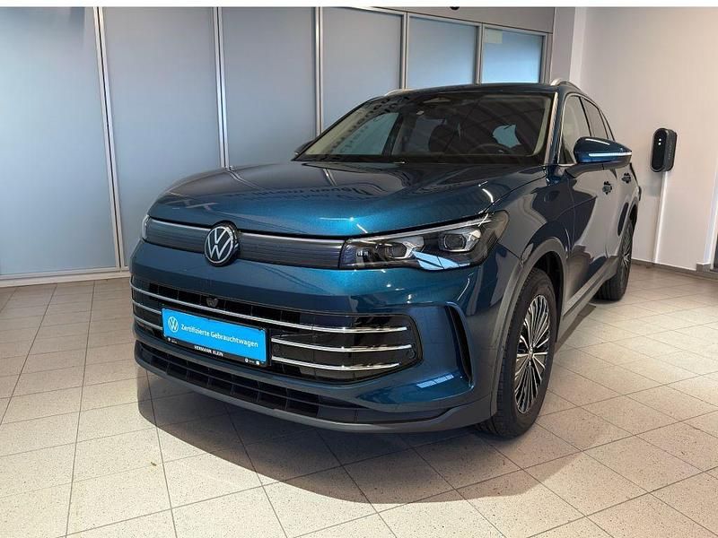 Gebraucht VW Tiguan Elegance 150 PS (110 kW) 2024 Blau SUV
