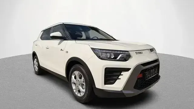 Gebraucht KGM Tivoli 163 PS (119 kW) 2025 Weiß SUV