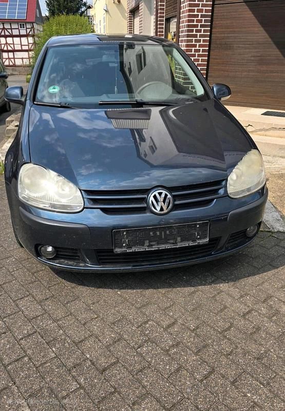 Gebraucht 2005 VW Golf V Limousine | 750 € (Superpreis) - Bild 1/4