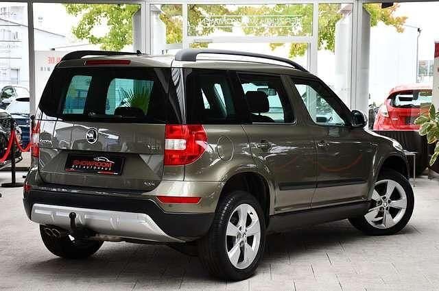 Gebraucht Skoda Yeti Ambition 150 PS (110 kW) 2016 Grün SUV