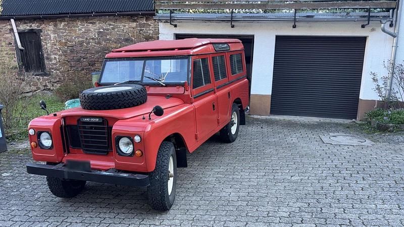 Gebraucht Land Rover 3 83 PS (61 kW) 1975 Rot Kombi