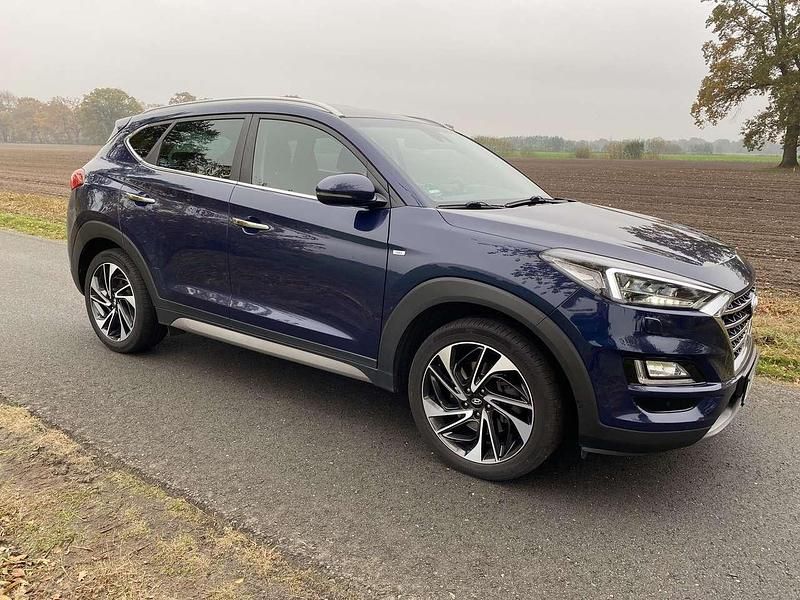 Gebraucht Hyundai Tucson Premium 185 PS (136 kW) 2019 Blau SUV