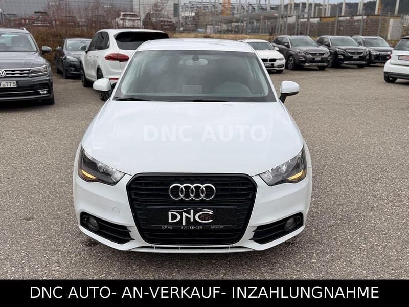 Gebraucht Audi A1 Attraction 86 PS (63 kW) 2013 Weiß Kleinwagen