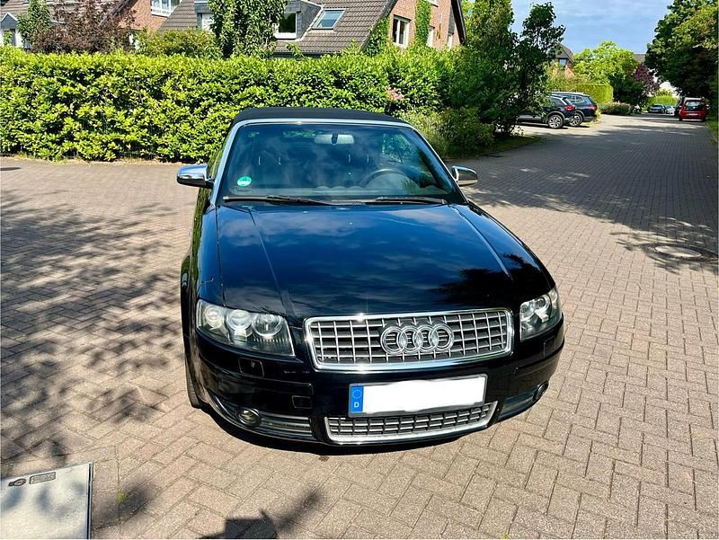 Schwarz Gebraucht 2004 Audi A4 Cabriolet Cabrio | 5.000 € (Teuer) - Bild 1/4