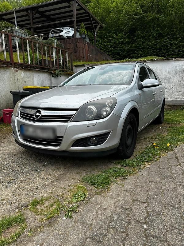 Silber Gebraucht 2008 Opel Astra Kombi | 250 € (Superpreis) - Bild 1/4