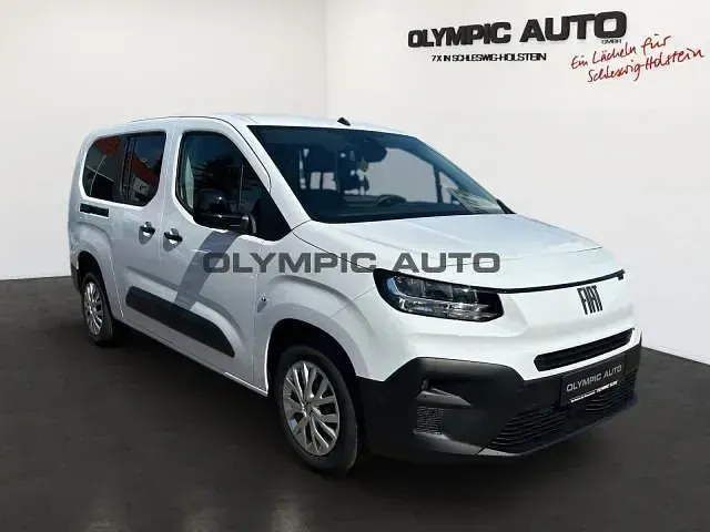 Gebraucht Fiat Doblò 131 PS (96 kW) 2025 Weiß Van / Kleinbus