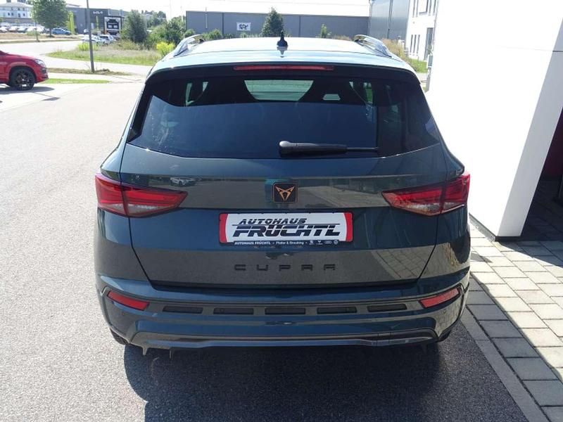 Neu Cupra Ateca 150 PS (110 kW) 2025 Dark forest grün (metallic) SUV