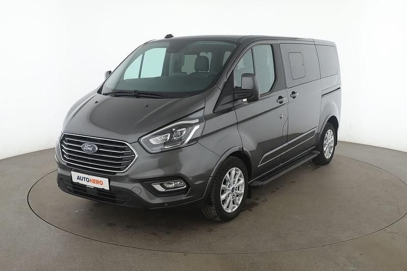 Używany Ford Tourneo Titanium X 150 KM (110 kW) 2022 Minivan
