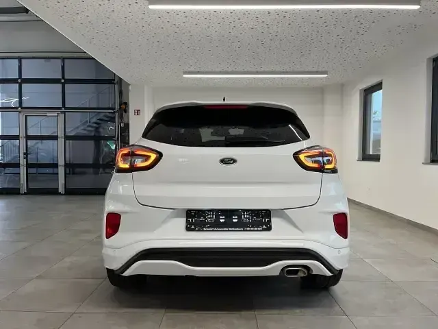 Gebraucht Ford Puma ST-Line 155 PS (114 kW) 2021 Frost weiß (metallic) SUV