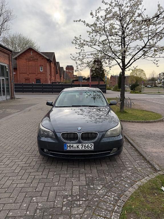 Second-hand BMW 525 197 CP (144 kW) 2007 Gri Berlinǎ