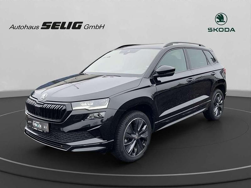 Blackmagic perleffekt Gebraucht 2024 Skoda Karoq SportLine SUV | 35.990 € (Etwas zu teuer) - Bild 1/3
