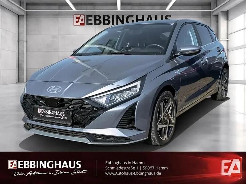 Meta blue (blau) Gebraucht 2024 Hyundai i20 Prime Kleinwagen | 21.999 € (Fairer Preis) - Bild 1/1