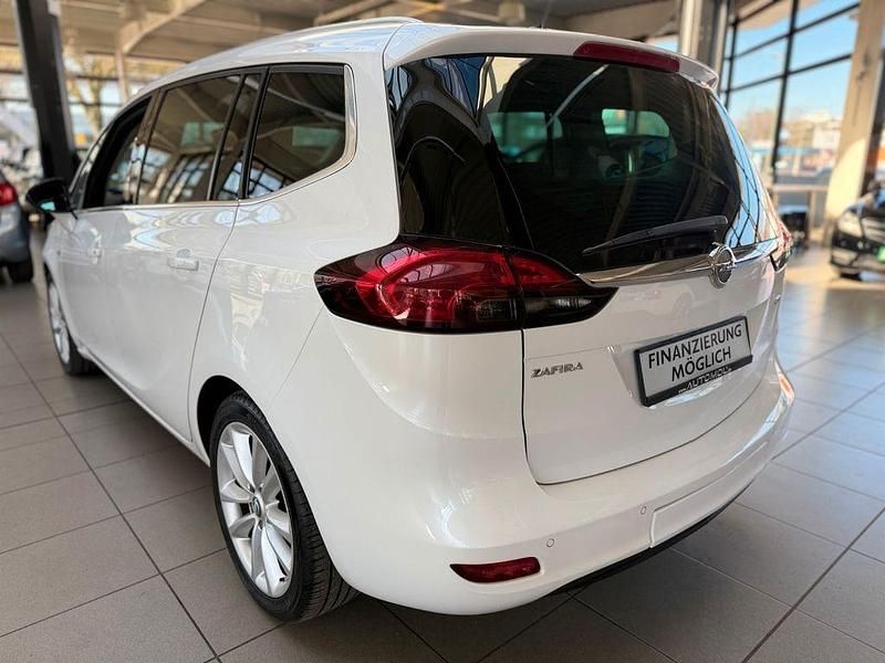 Gebraucht Opel Zafira Innovation 170 PS (125 kW) 2017 Weiß Van / Kleinbus
