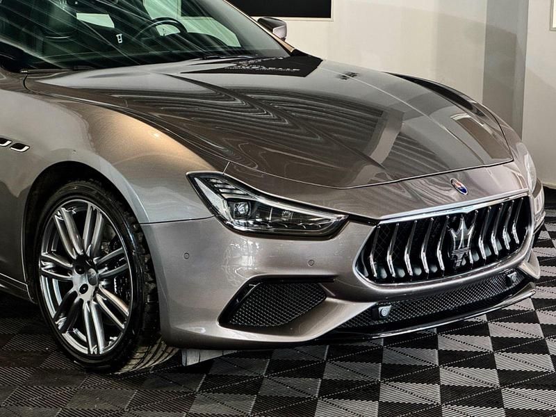 Gebraucht Maserati Ghibli 430 PS (316 kW) 2018 Grau Limousine