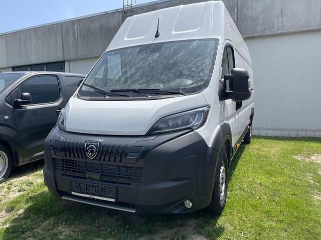 Weiß Neu 2025 Peugeot Boxer Van | 37.990 € (Etwas zu teuer) - Bild 1/4