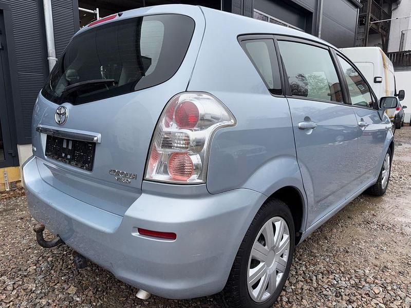 Gebraucht Toyota Corolla Verso Executive 129 PS (94 kW) 2008 Blau Van / Kleinbus