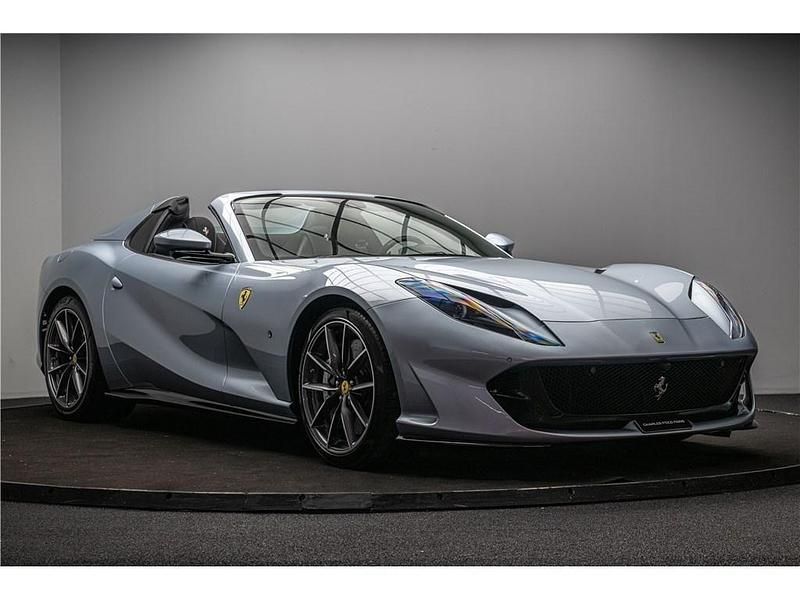 Gebraucht Ferrari 812 2023 Grau