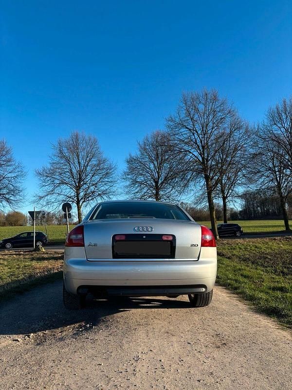 Gebraucht Audi A6 131 PS (96 kW) 2003 Silber Limousine