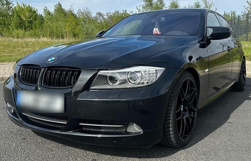 Usata BMW 325 218 CV (160 kW) 2009 Nero Berlina
