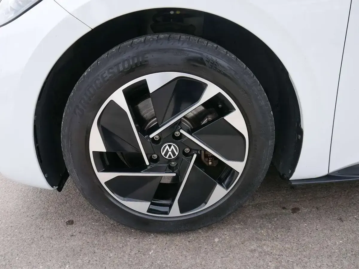 Gebraucht VW ID.3 Pro Performance 150 kW (204 PS) 2020 Gletscherweiß Kleinwagen