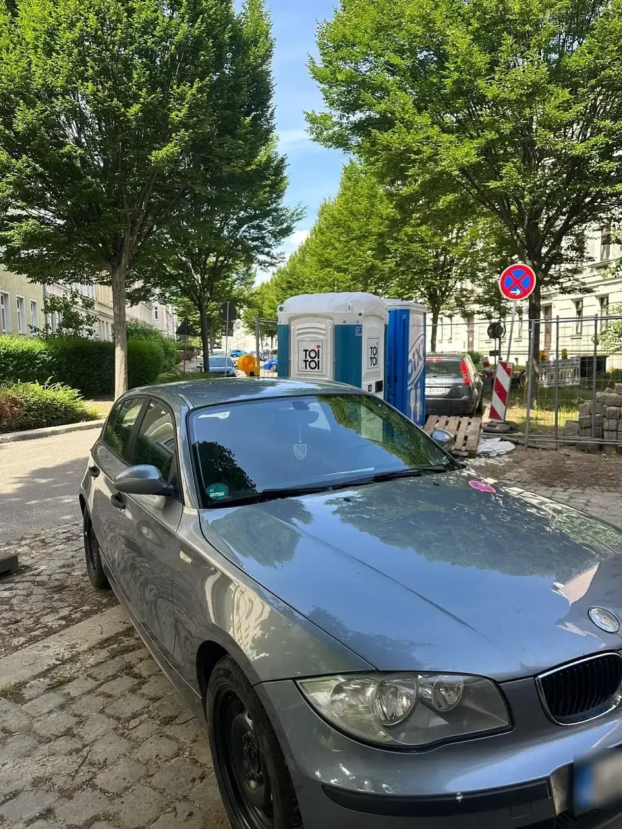 Gebraucht BMW 118 122 PS (89 kW) 2005 Grau Kleinwagen