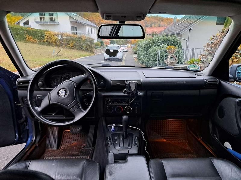 Gebraucht BMW 316 102 PS (75 kW) 1999 Schwarz Coupé