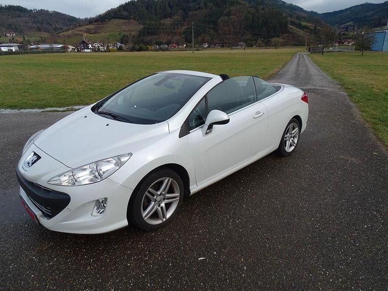 Gebraucht Peugeot 308 CC 120 PS (88 kW) 2010 Weiß Cabrio