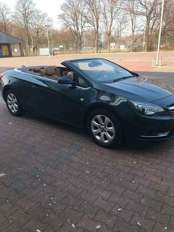 Gebraucht Opel Cascada 200 PS (147 kW) 2017 Grün Cabrio