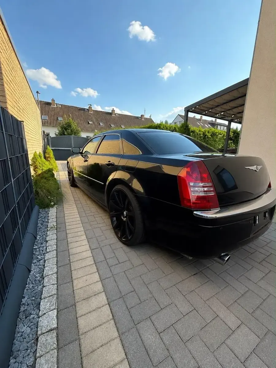 Gebraucht Chrysler 300C 218 PS (160 kW) 2006 Schwarz Limousine