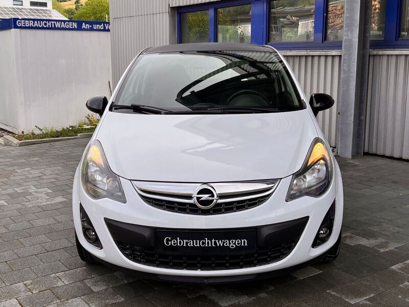 Verkauft Opel Corsa D Color Edition 1.., gebraucht 2013, 126.000 km in  Baden-Württember