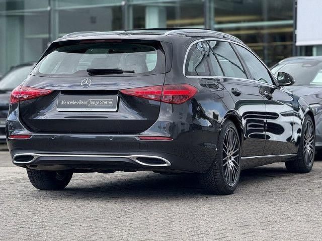 Gebraucht Mercedes C180 170 PS (125 kW) 2022