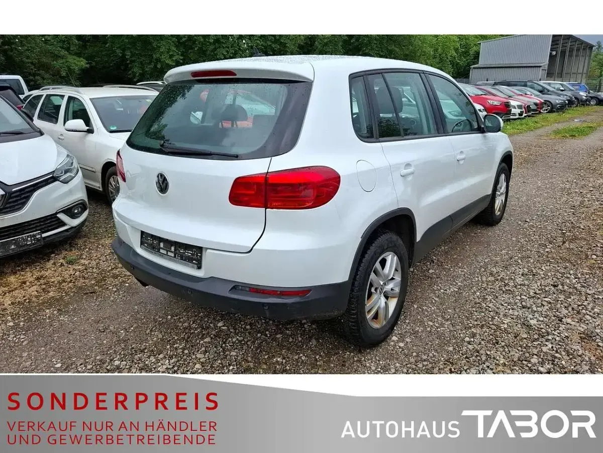 Gebraucht VW Tiguan Trendline 140 PS (102 kW) 2014 Pure white SUV