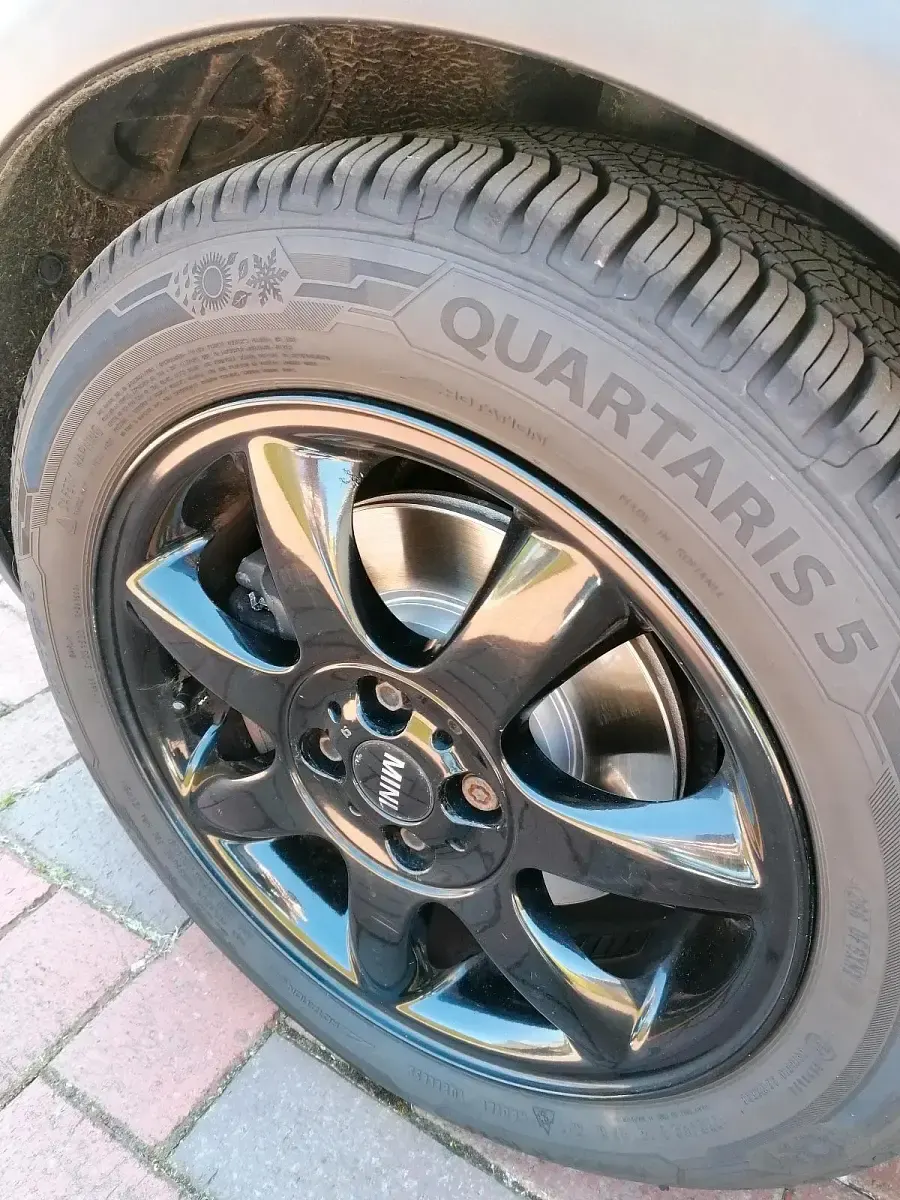 Usata Mini Cooper 98 CV (72 kW) 2010 Nero Utilitaria