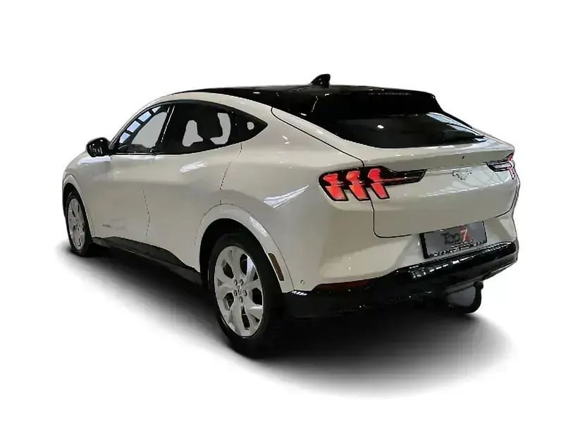 Gebraucht Ford Mustang Mach-E Basis 197 kW (269 PS) 2022 Weiss SUV