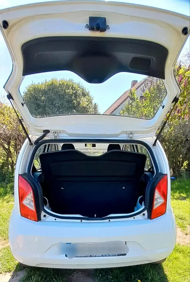 Gebraucht Seat Mii 60 PS (44 kW) 2015 Weiß Kleinwagen