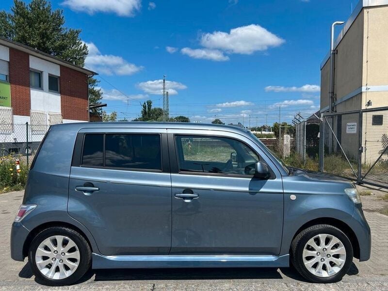 Gebraucht Daihatsu Materia 103 PS (75 kW) 2007 Grau Van / Kleinbus