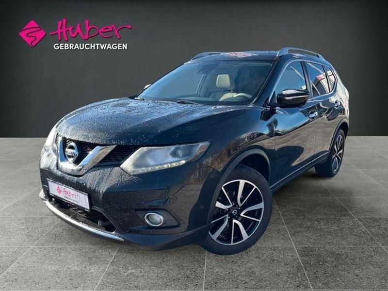 Black metallic (metallic) Gebraucht 2017 Nissan X-Trail Tekna SUV | 14.390 € (Fairer Preis) - Bild 1/4