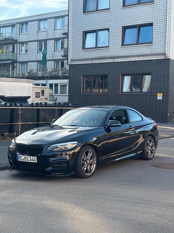 Schwarz Gebraucht 2018 BMW M240 M Sport Coupé | 29.000 € (Superpreis) - Bild 1/4