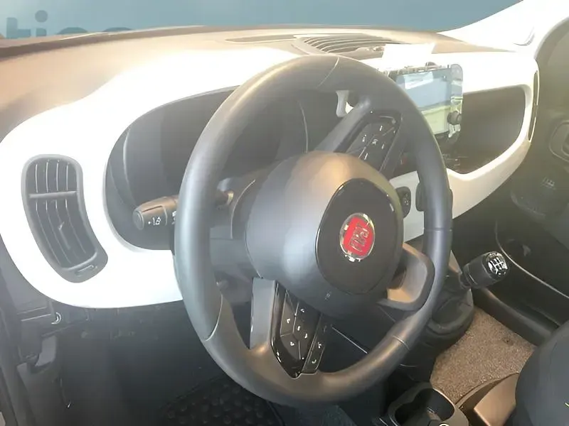 Neu Fiat Panda 69 PS (50 kW) 2025 Grün Kleinwagen
