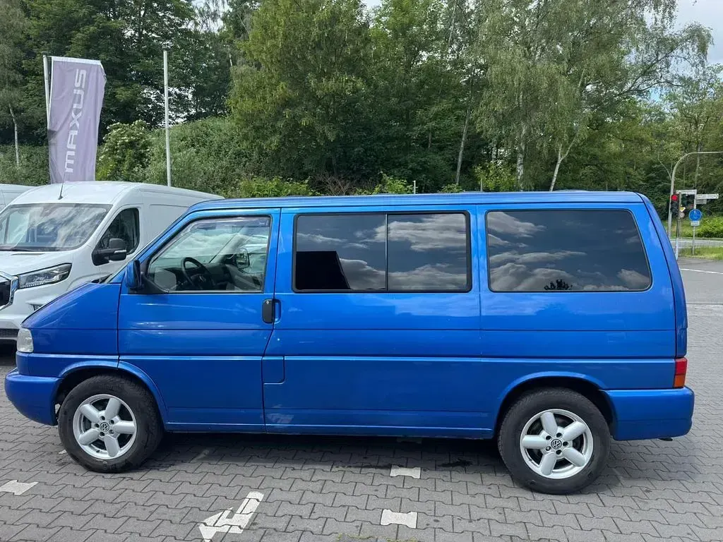 Gebraucht VW T4 151 PS (111 kW) 1998 Blau Van